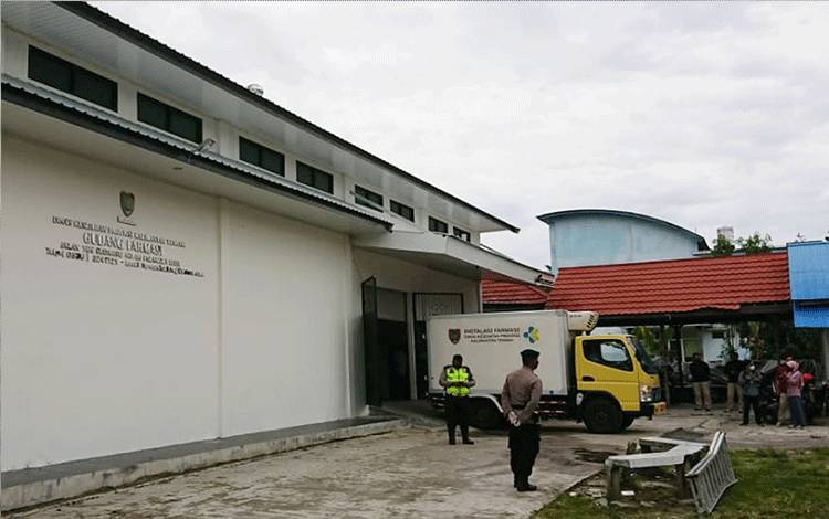 Gudang penyimpanan vaksin Dinas Kesehatan Provinsi Kalteng.