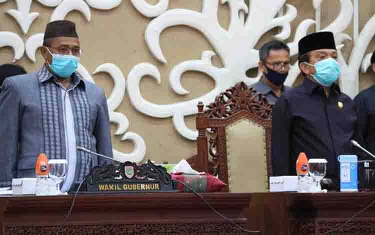 Wakil Gubernur Kalteng, Habib Ismail Bin Yahya saat menghadiri rapat paripurna ke-6 masa persidangan I tahun sidang 2021 DPRD Kalteng.