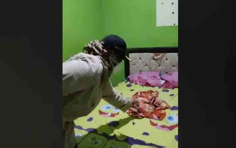 Wakil Bupati Kotim Irawati saat melakukan razia pekat di salah satu hotel di Kota Sampit