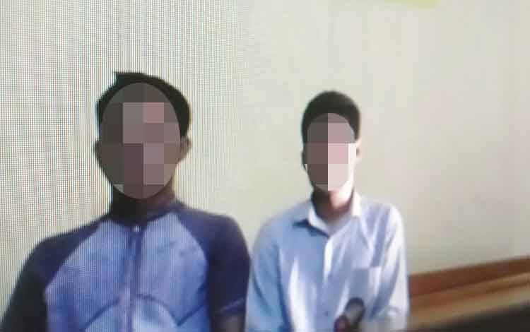 Bayu Akbar alias Ari dan Dwi Irawan terdakwa kasus Sabu.
