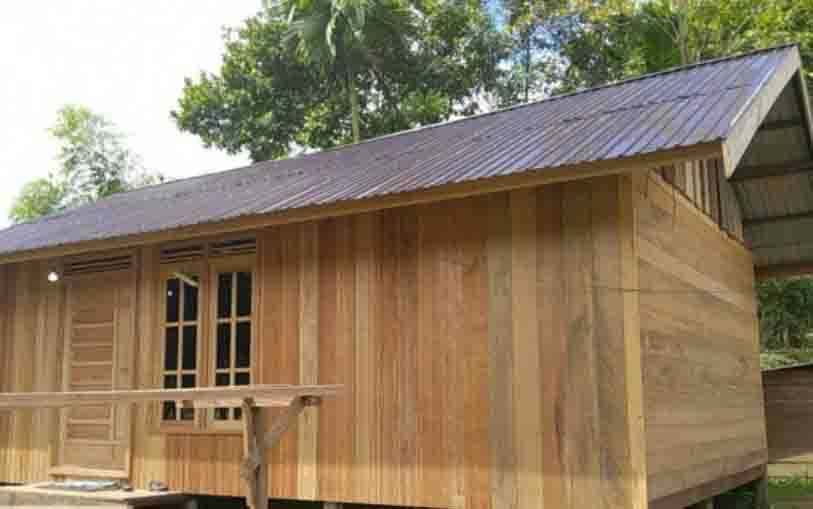 Rumah masyarakat hasil program Disperkim Kalteng di Desa Rantau Asem