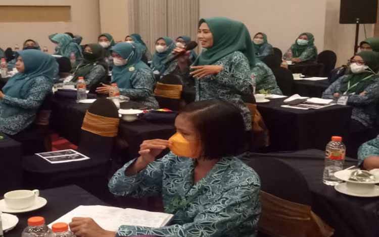 PKK Kobar belajar program Aku Hatinya PKK ke Kota Tangerang Selatan