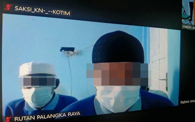 Sidang online pencuri sparepart alat berat dengan terdakwa Andi, Aliansyah dan Subhan