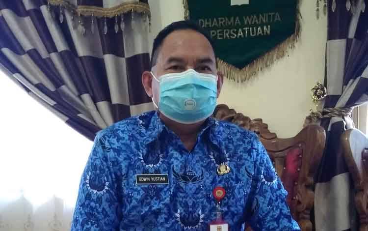 Kepala Dinas Perpustakaan dan Kearsipan Kabupaten Gunung Mas, Edwin Yustian