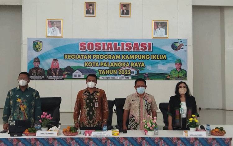 Sosialisasi program kampung iklim di Palangka Raya.