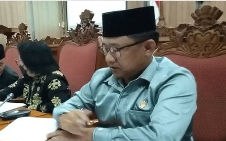 Wakil Ketua DPRD Kotim, H Hairis Salamad.