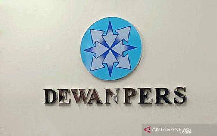 Logo Dewan Pers di Ruang Sabam Leo Batubara Gedung Dewan Pers Jakarta. ANTARA/Andi Firdaus/am.