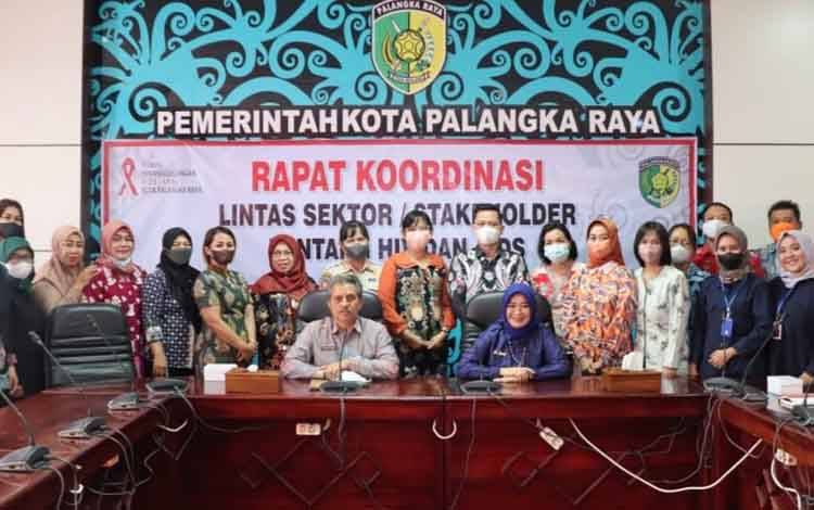 Rapat kerja Komisi Penanggulangan AIDS Kota Palangka Raya.