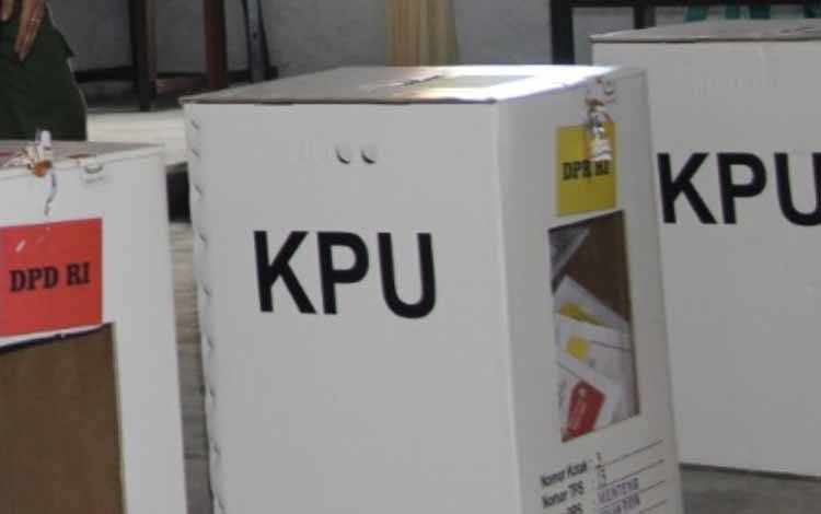 Kotak suara KPU, hoax dan hate speech sering kali menjadi modal utama membentuk perpecahan saat tahun politik selain juga isu ras agama dan kesukuan. (FOTO: MMC)