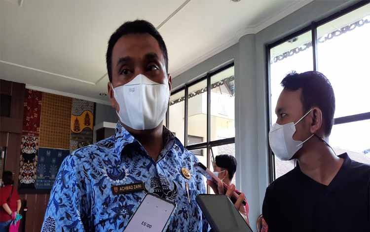 Kepala Dinas Lingkungan Hidup Kota Palangka Raya, Achmad Zaini. (FOTO: HENDRI)