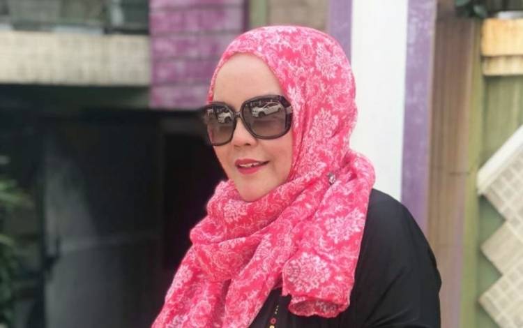 Wakil Ketua III DPRD Kalteng, Faridawaty Datland Atjeh. (FOTO: IST)