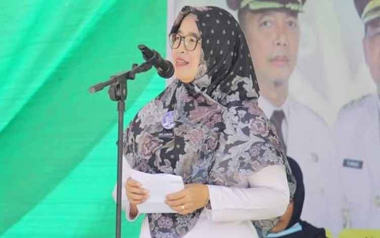 Kepala Dinas Kesehatan Kabupaten Sukamara, Ari Junita. (FOTO:NORHASANAH)