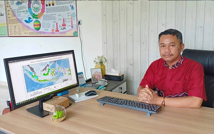 Kepala Stasiun Meteorologi Sanggu, Nur Setiawan. (FOTO: BOLE MALO)