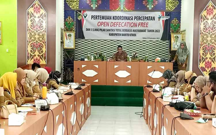 Pertemuan Koordinasi Percepatan ODF dan 5 Pilar STBM di aula Dinas Kesehatan setempat, Selasa 13 September 2022. (foto: Dhani)
