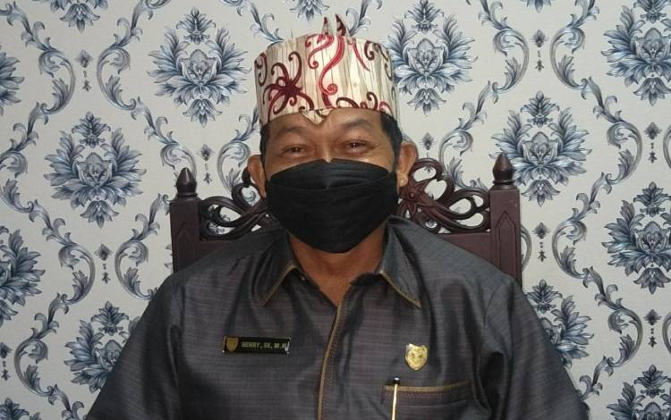 Anggota DPRD Kalteng, Henry. (FOTO: ISTIMEWA)