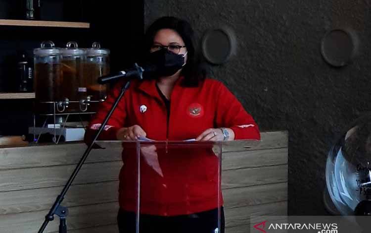 Wakil Sekretaris Jenderal PSSI Maaike Ira Puspita. (ANTARA/Michael Siahaan)