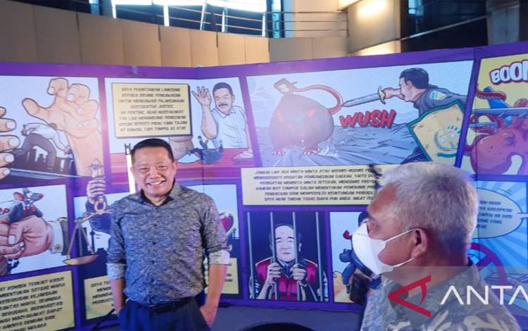 Jaksa Agung Muda Tindak Pidana Khusus (Jampidsus) Febrie Adriansyah berfoto dalam acara Sound of Justice di Gedung Smesco, Jakarta Selatan, Sabtu (19/11/2022). (ANTARA/Laily Rahmawaty)