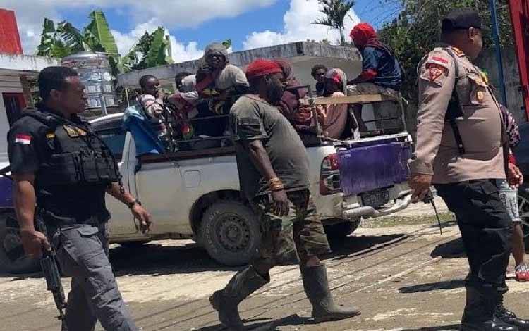 Polisi menangkap Ketua KNPB Dogiyai SG yang diduga dalang kerusuhan. ANTARA/HO-Humas Polda Papua