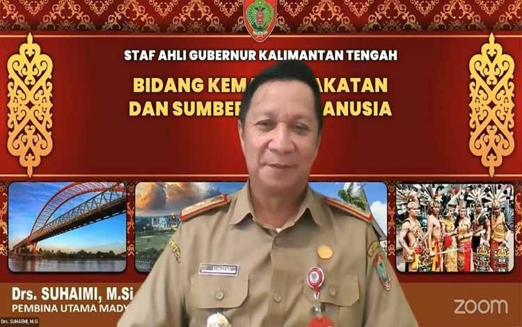 Staf Ahli?Gubernur Bidang Kemasyarakatan dan Sumber Daya Manusia (KSDM) Suhaemi saat zoom meeting. (FOTO: IST)