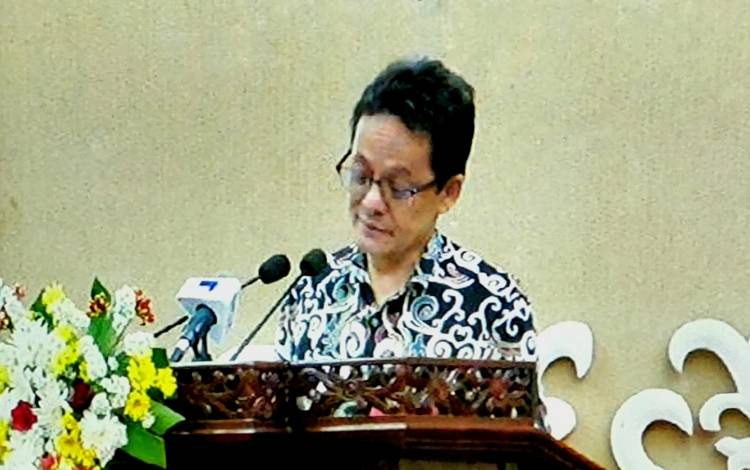 Ketua Komisi I DPRD Kalteng, Yohannes Freddy Ering. (FOTO: DONNY D)