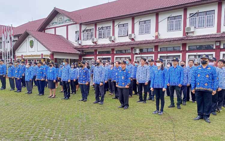 Apel Kesadaran Nasional di Halaman Kantor Bupati Barito Timur, Jumat, 17 Februari 2023. (FOTO: BOLE MALO)