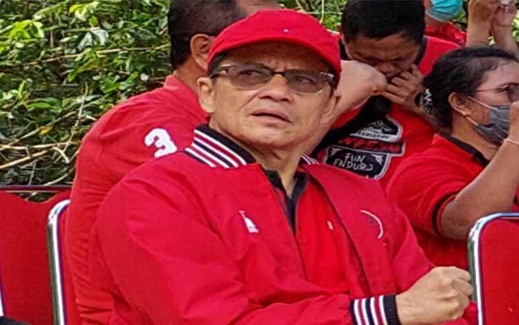 Ketua Komisi I DPRD Kalteng, Yohannes Freddy Ering. (FOTO: DONNY D)