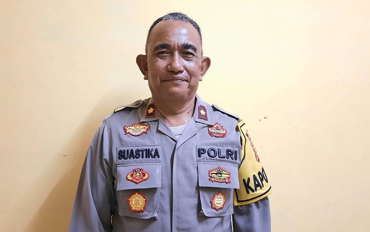 Kapolsek Arut Selatan Kompol I Gede Suastika. (FOTO: Danang)