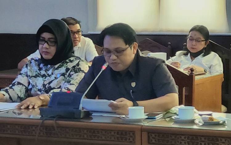 Wakil Ketua Komisi III DPRD Kalteng, Siswandi. (FOTO: DONNY D)