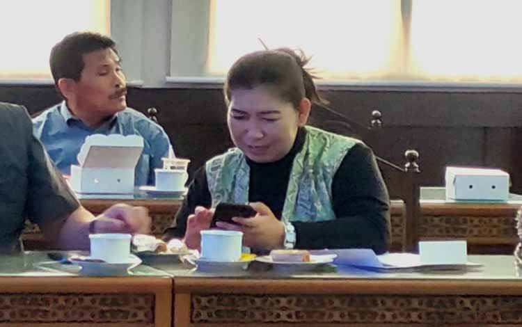 Anggota Komisi III DPRD Kalteng, Evi Kahayanti. (FOTO: DONNY D)