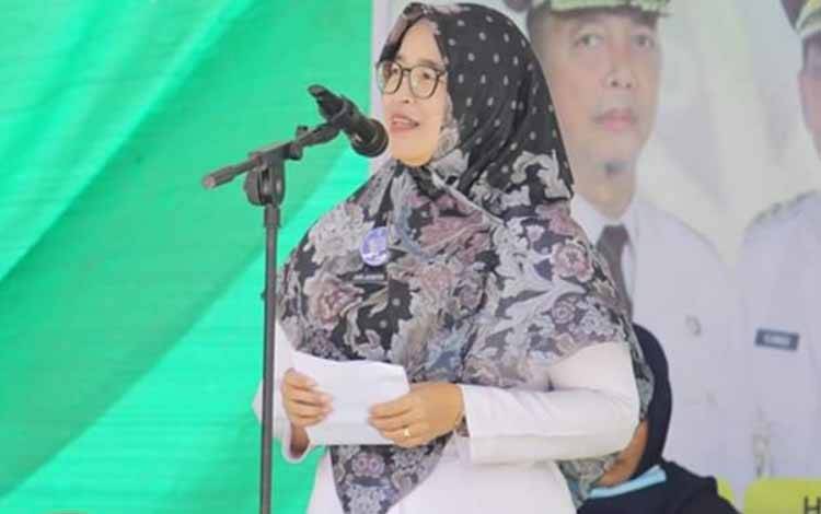 Kepala Dinas Kesehatan Sukamara, Ari Junita. (FOTO:NORHASANAH)
