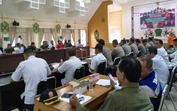 Rapat koordinasi pengendalian karhutla yang dilaksanakan di aula Bappeda dan Litbang Pulang Pisau, Kamis (25/5/2023). ANTARA/Dokumen Pribadi