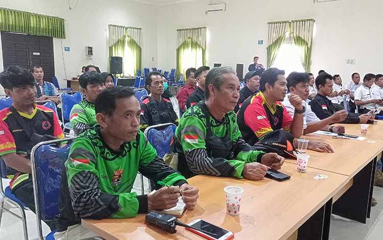 Kegiatan sosialisasi pencegahan, pelarangan pembakaran hutan, lahan dan pekarangan, di Tamiang Layang, Rabu, 21 Juni 2023. (FOTO: BOLE MALO)