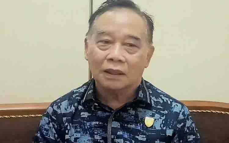 Ketua Komisi II DPRD Kalteng, Achmad Rasyid. (FOTO: DONNY D)
