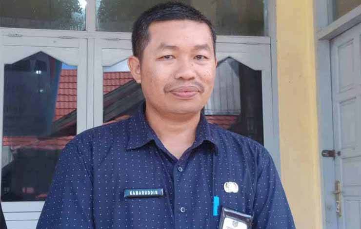 Plt Kepala BKPSDM Kabupaten Kotawaringin Timur Kamaruddin Makkalepu. (FOTO: DEWIP)