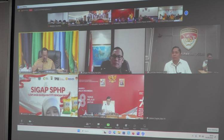 Rakor terkait inflasi secara virtual bersama Menteri Dalam Negeri RI Tito Karnavian, Senin, 4 September 2023. (FOTO: NURULITA/ERLINA)