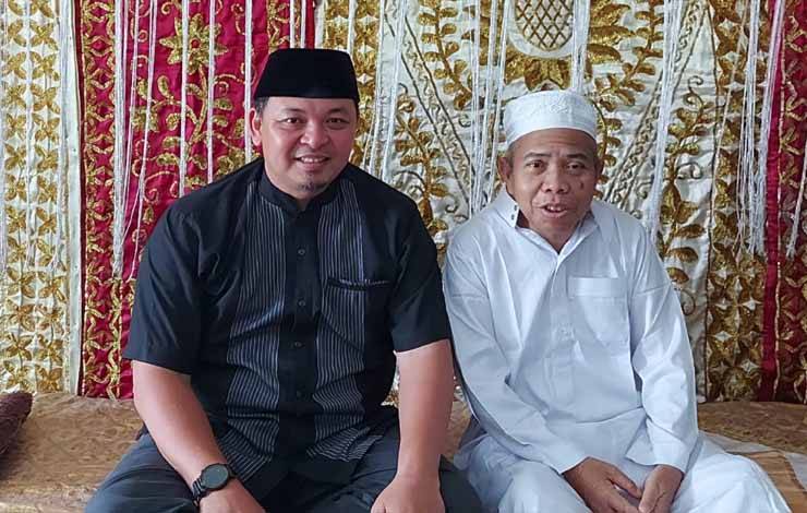 Heru Hidayat (kiri) dan Mantan Ketua PWI H. Sutransyah semasa Hidup (Kanan). (IST)