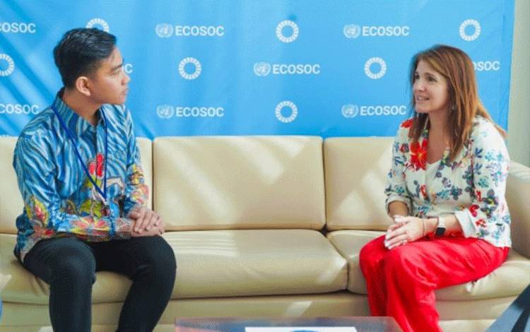 Gibran bertemu dengan Presiden Dewan Ekonomi dan Sosial (ECOSOC) Perserikatan Bangsa-Bangsa Paula Navaes di New York, AS, beberapa waktu lalu. ANTARA/HO-Dokumentasi Gibran Rakabuming Raka