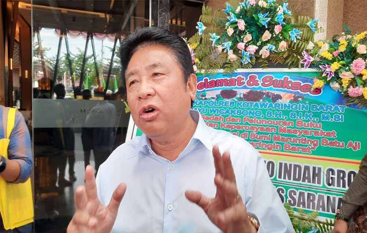 H Abdul Rasyid AS saat diwawancarai awak media. (Foto : DANANG)