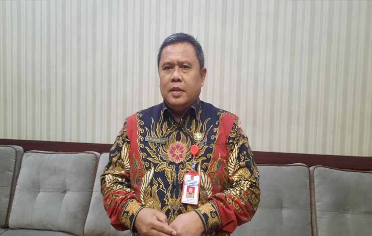 Plh Sekda Kobar Juni Gultom. (Foto : DANANG)
