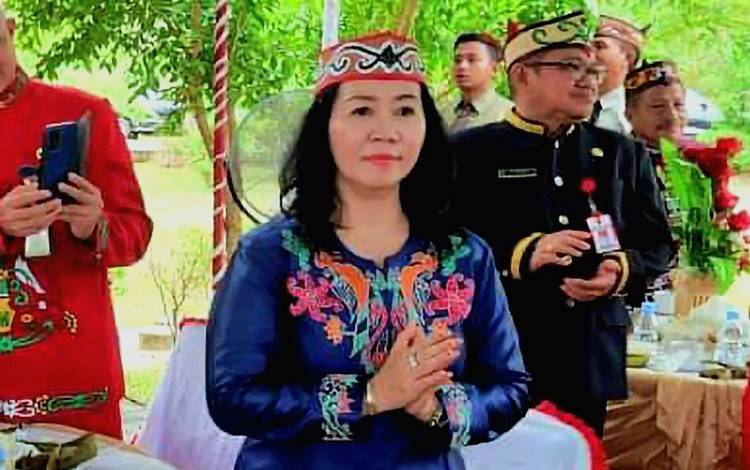 Anggota DPRD Kalteng, Natalia. (FOTO: DPRD KALTENG)