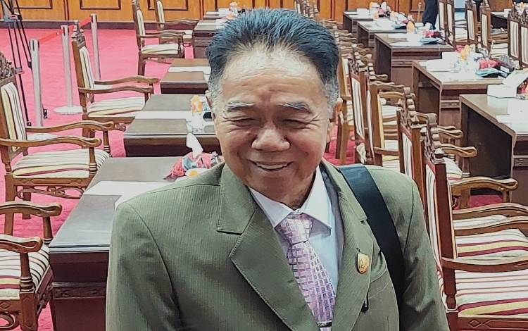 Anggota Komisi III DPRD Kalteng, Duwel Rawing. (FOTO: DONNY D)