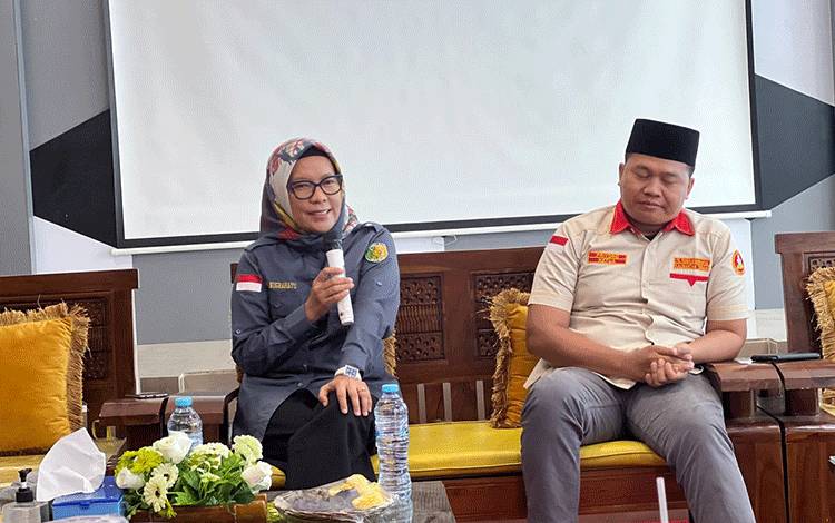 Pj?Wali Kota Palangka Raya Hera Nugrahayu saat menerima kunjungan Pemuda Muhamadiyah Kalteng (Foto : IST)