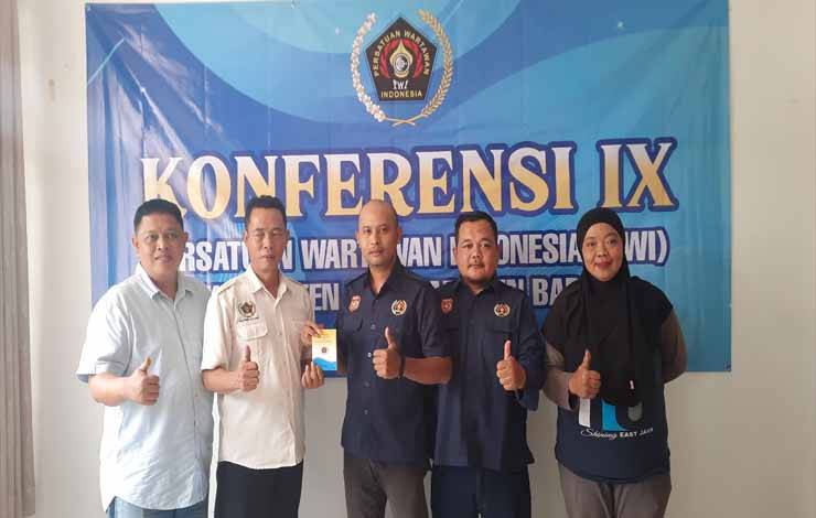 Konferensi IX PWI Kobar Syamsudin terpilih secara aklamasi sebagai ketua PWI Kobar masa bakti 2023 - 2026, di gedung biru PWI Kalteng, Junat, 3 November 2023.