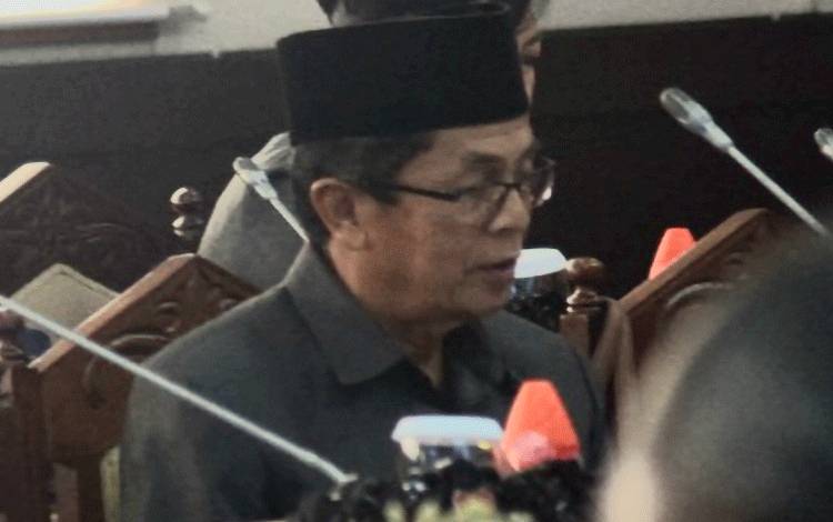 Anggota DPRD Kalteng, Muhajirin. (FOTO: DONNY D)