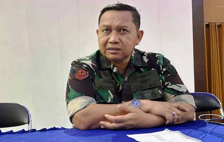 Kepala Dinas Penerangan TNI Angkatan Udara (Kadispenau) Marsekal Pertama TNI R. Agung Sasongkojati saat memberikan keterangan kepada media di Lanud Abd Saleh Malang, Jawa Timur, Kamis (16/11/2023). ANTARA/Vicki Febrianto