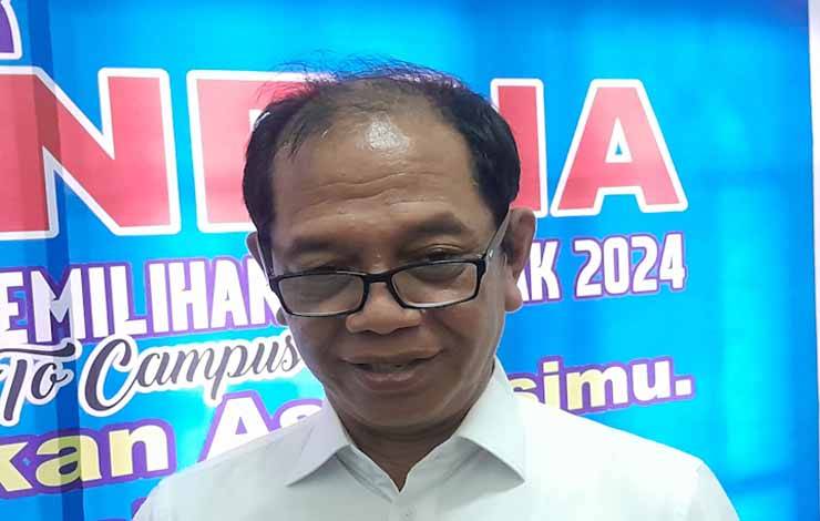 Rektor UPR, Prof. Dr. Ir. Salampak, M.S (Foto: MARINI)