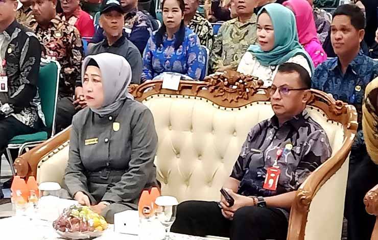 Ketua DPRD Barito Utara, Mery Rukaini saat menghadiri pengukuhan Forum Pembauran Kebangsaan (FPK) di gedung Balai Antang, Jumat 15 Desember 2023 lalu. (foto: Dhani)?