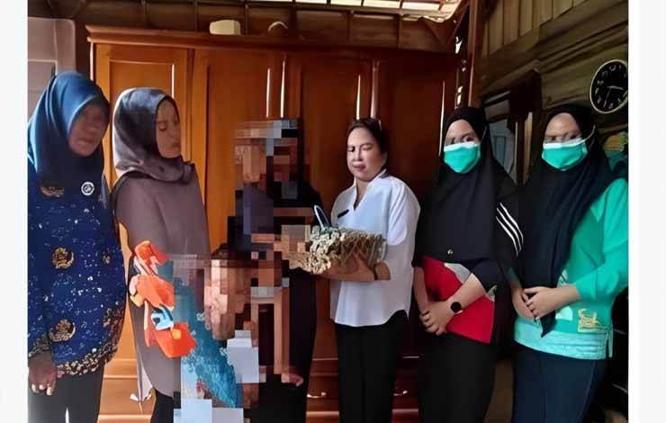 Aksi Gerebek Stunting di Palangka Raya. (FOTO: HENDRI)