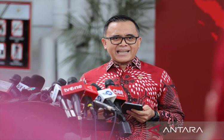 Menteri PANRB Abdullah Azwar Anas di Istana Negara, Jakarta, Jumat (5/1/2024). (ANTARA/HO-Humas Kementerian PANRB)