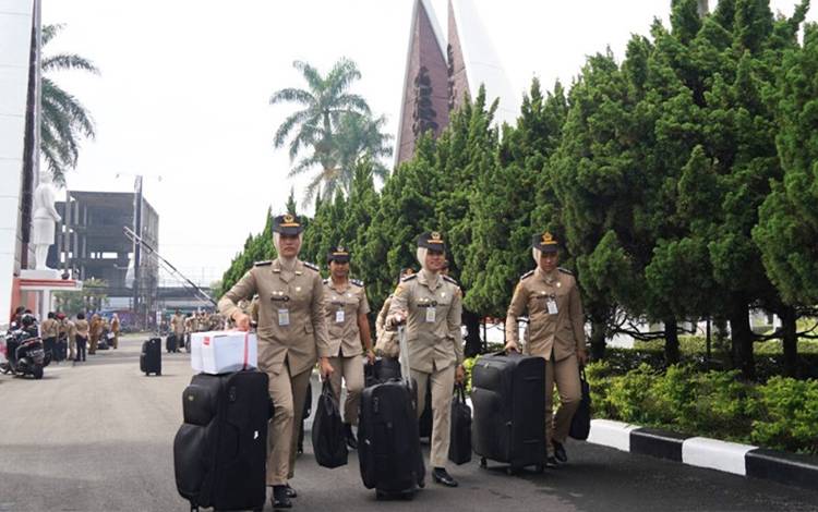 Apel Penerimaan Cuti bagi Satuan Praja Madya dan Praja Pratama Institut Pemerintahan Dalam Negeri Kampus Jatinangor dan Kampus Daerah. (FOTO: HUMAS IPDN)
